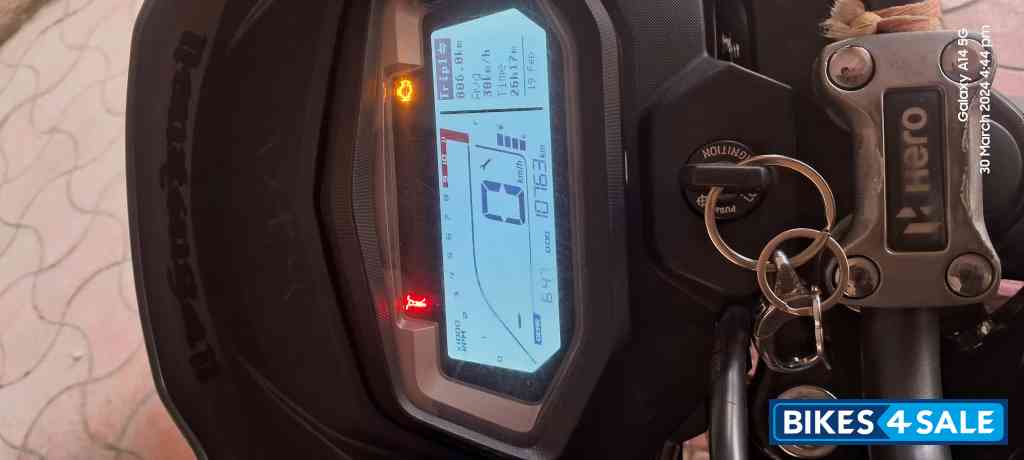 Black Hero Glamour Xtec