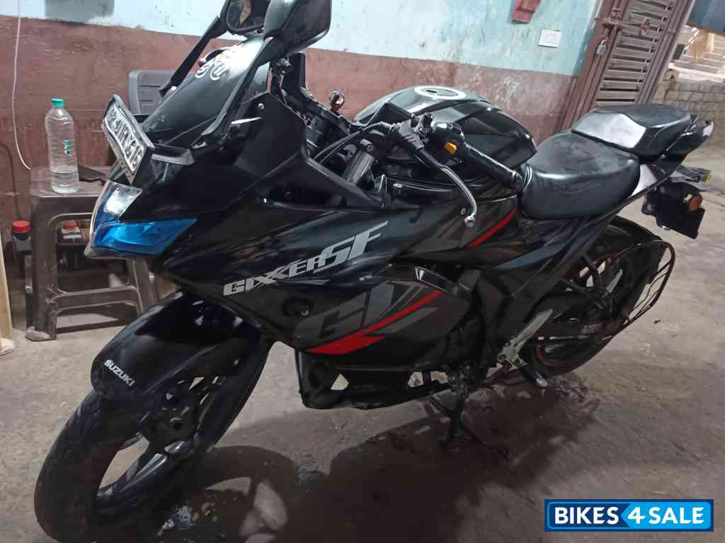 Suzuki Gixxer SF BS6