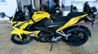 Bajaj Pulsar RS 200 2015 Model