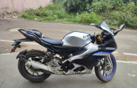 Yamaha R15M