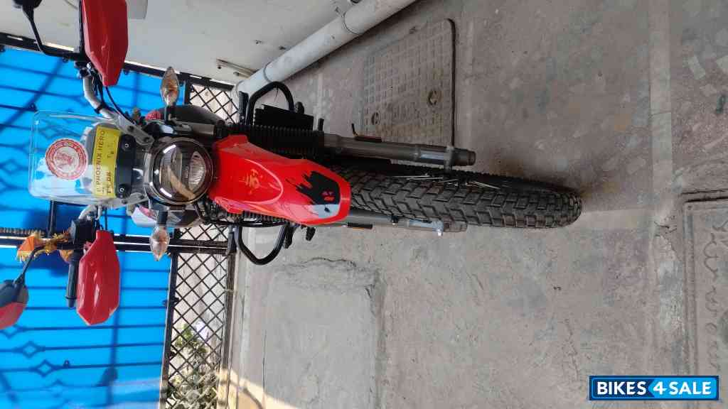 Red Hero Xpulse 200 4V