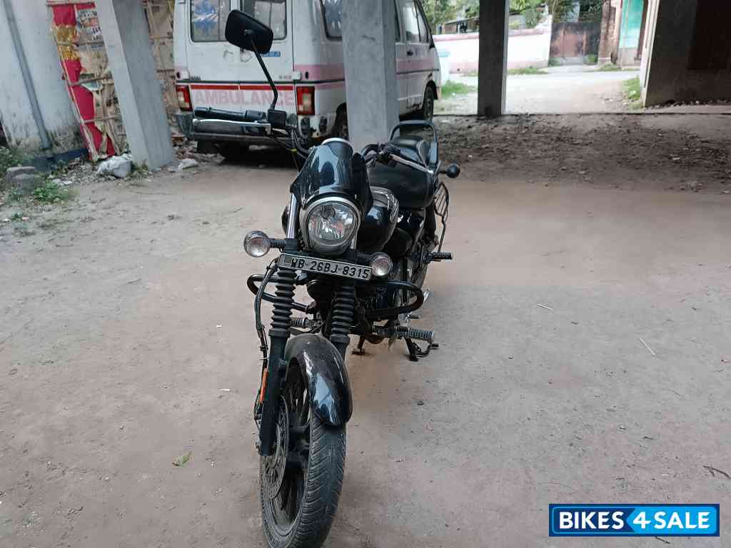 Bajaj Avenger Street 160