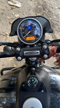 Black Bajaj Avenger Street 160 BS6