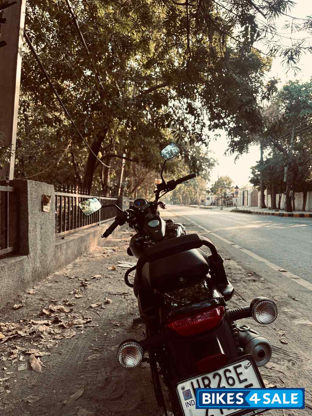 Black Bajaj Avenger Street 160 BS6