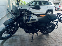 Yezdi Adventure Matte