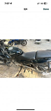 Bajaj Pulsar 220F
