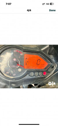 Bajaj Pulsar 220F