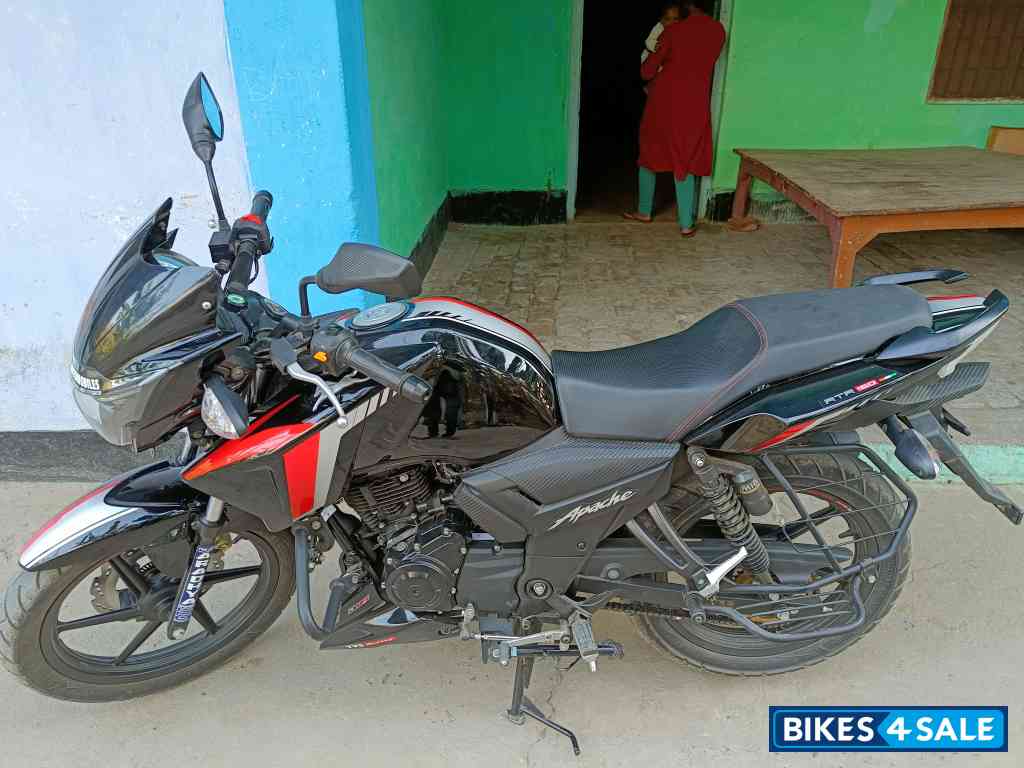 Black TVS Apache RTR 160 BS VI Black TVS Apache RTR 160 BS VI