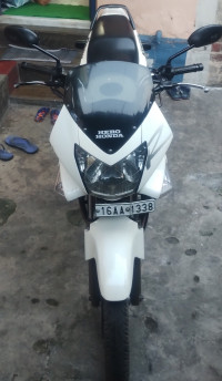 White (f W T) Hero Karizma R