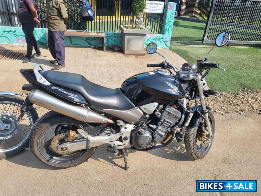 Black Honda CB Hornet CB 900