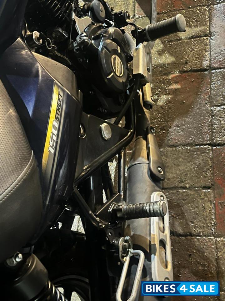 Bajaj Avenger Street 150