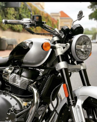 Intersteller Gray Royal Enfield  Super Meteor 650