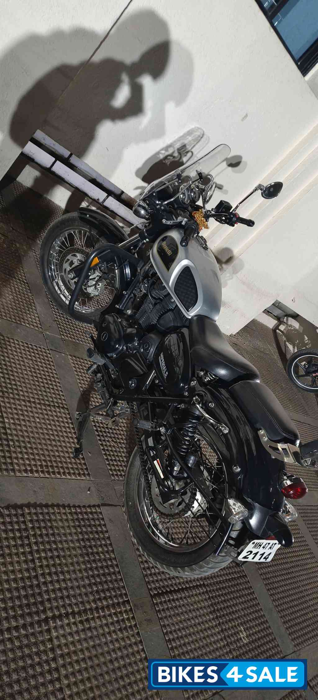 Benelli Imperiale 400 BS6