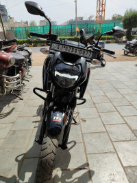 Black TVS Apache RTR 160 4V BS6