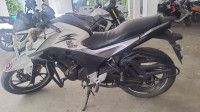Honda CB Hornet 160R