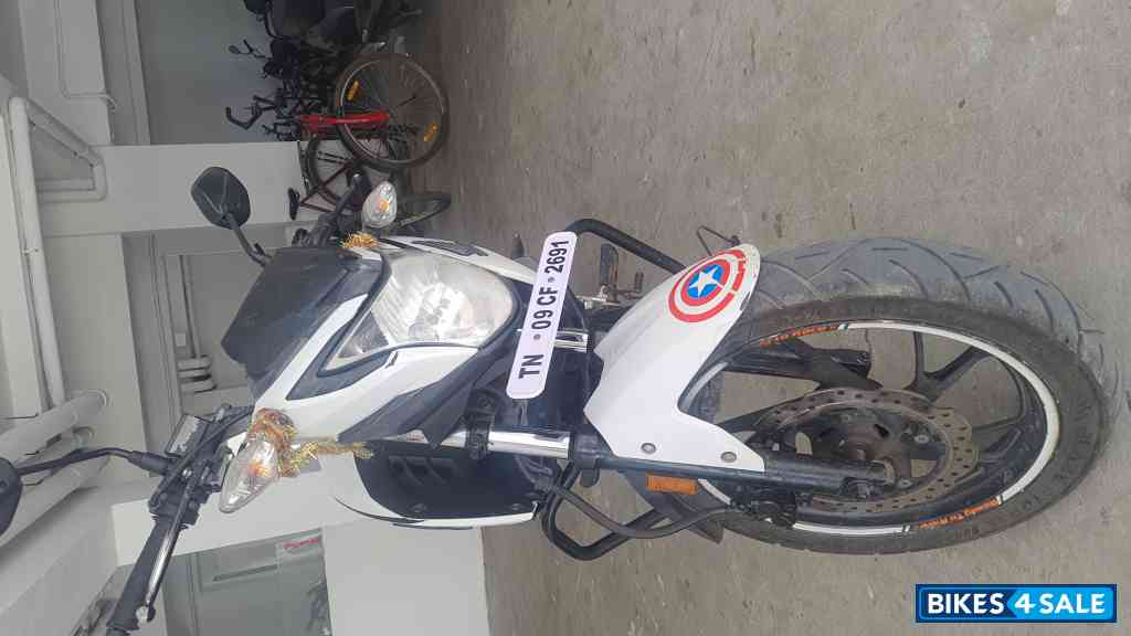 Honda CB Hornet 160R Honda CB Hornet 160R