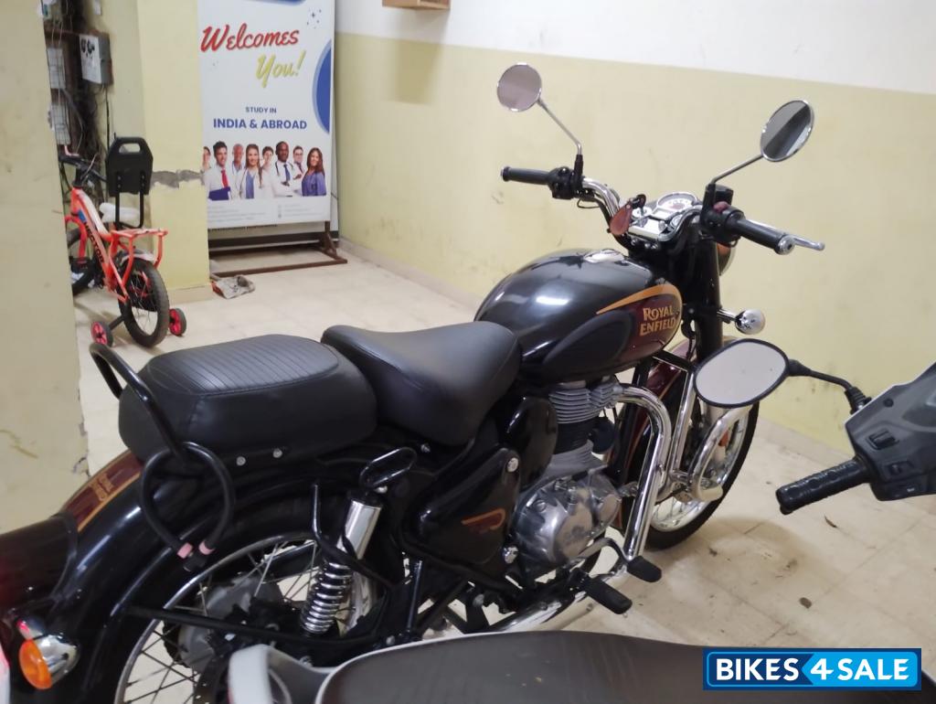 Halcyon Black Royal Enfield Classic 350 Dual Channel BS6