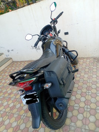 Black Honda Unicorn 160 BS6