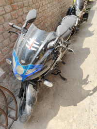 Bajaj Pulsar 220F 2013 Model