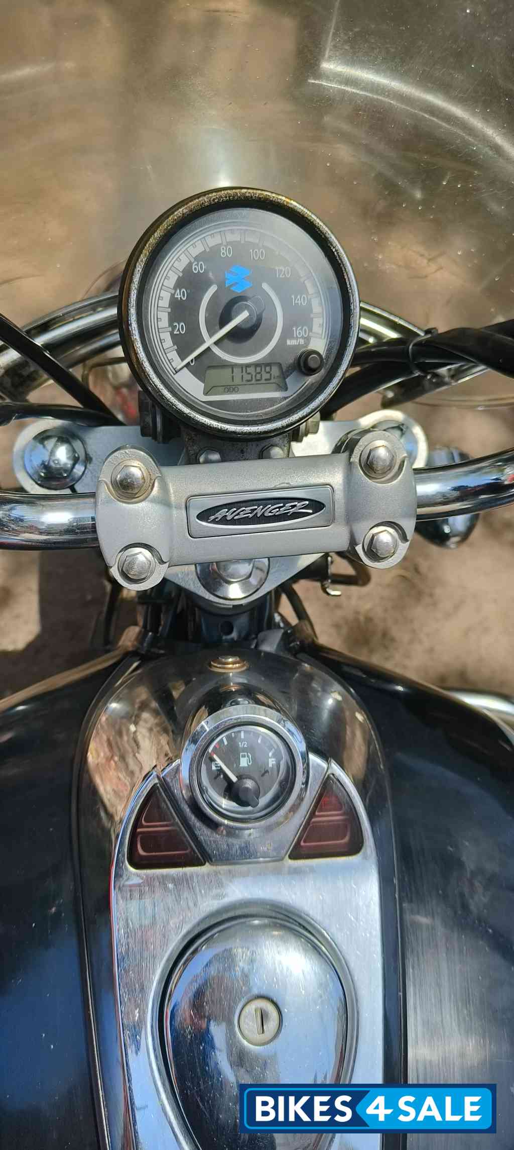 Bajaj Avenger Cruise 220 BS6