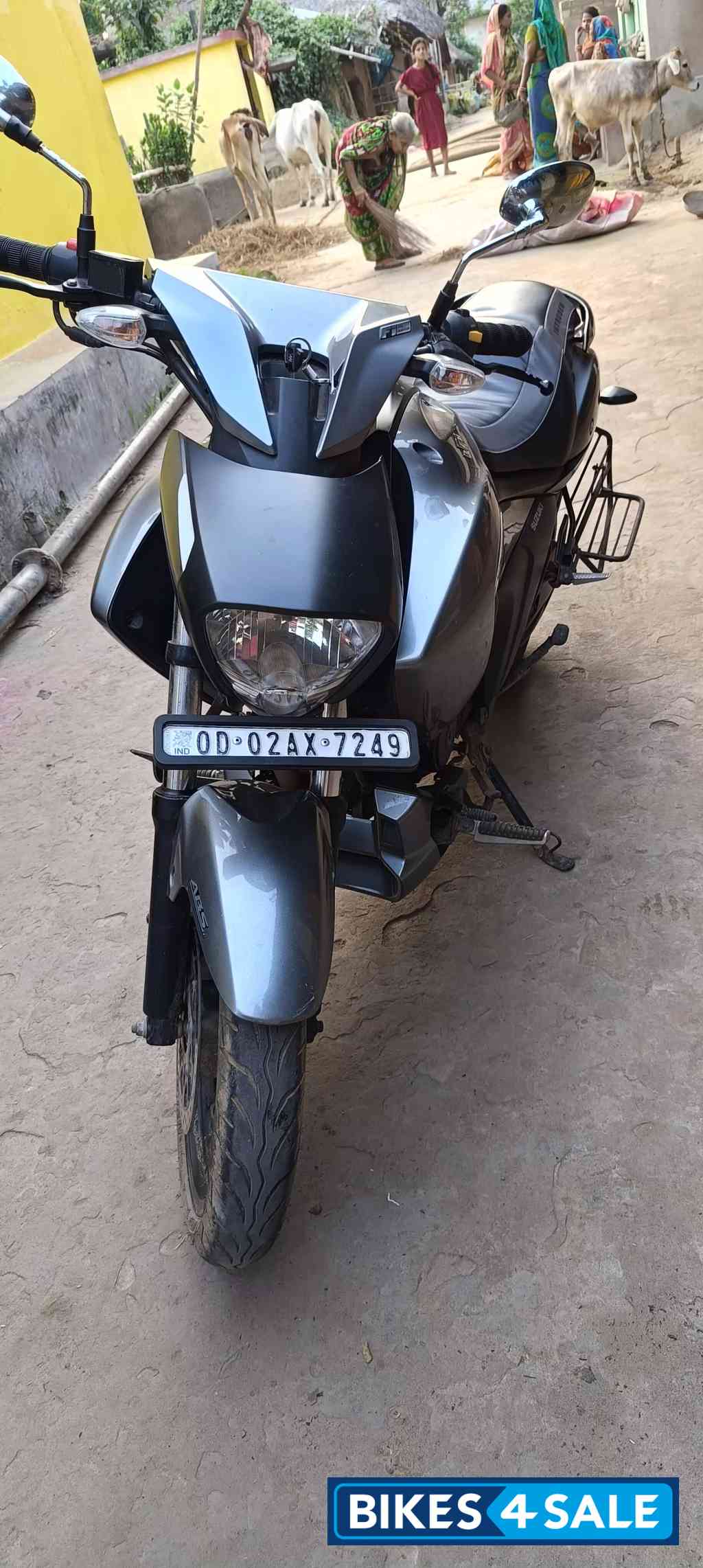 Suzuki Intruder 150 FI