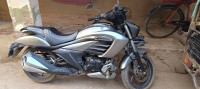 Suzuki Intruder 150 FI
