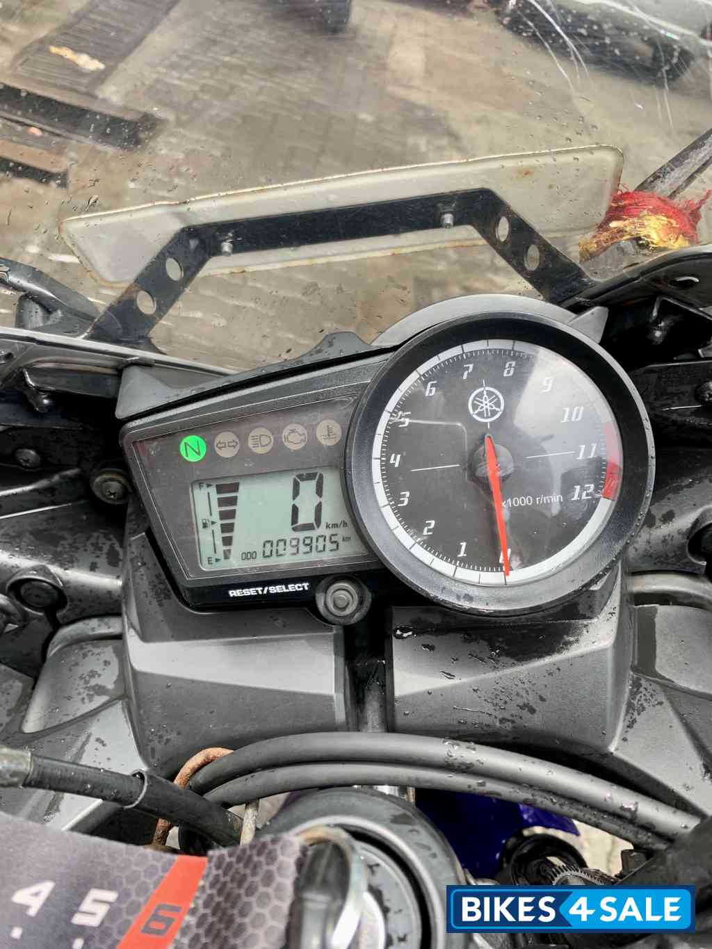 White And Blue Yamaha YZF R15 V2