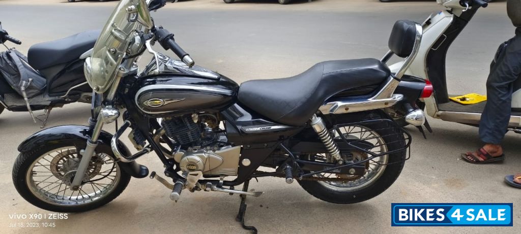 Bajaj Avenger Cruise 220