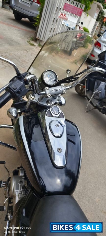 Bajaj Avenger Cruise 220 Bajaj Avenger Cruise 220