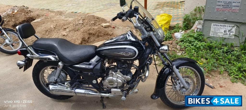 Bajaj Avenger Cruise 220 Bajaj Avenger Cruise 220