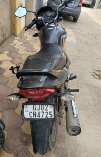 Black Honda CB Shine