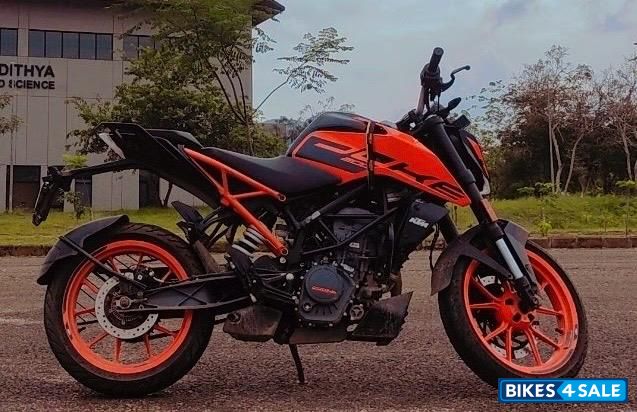 KTM Duke 200 2022