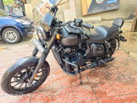 Yezdi Roadster Dark