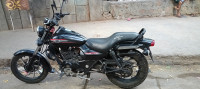 Bajaj Avenger Street 220