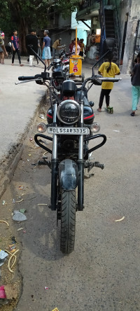 Bajaj Avenger Street 220