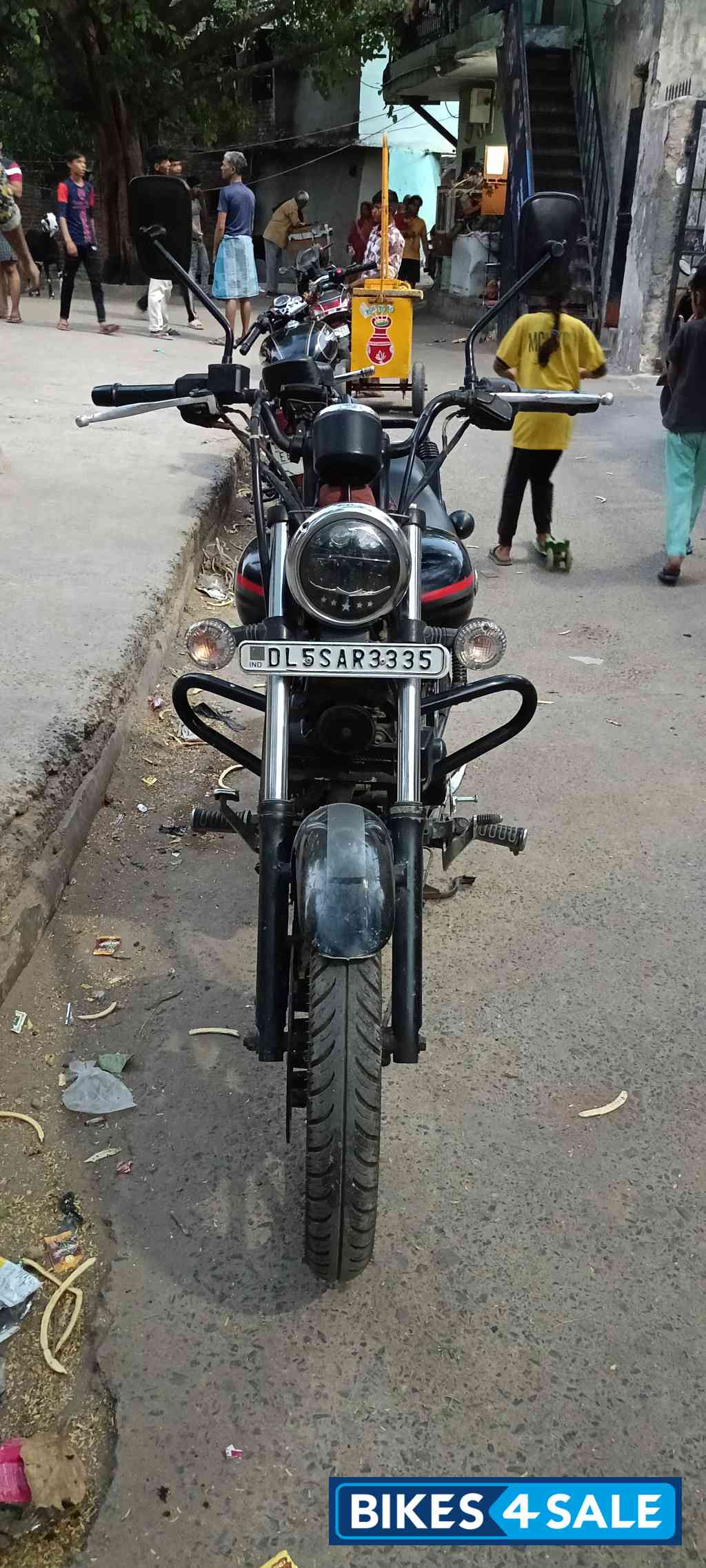 Bajaj Avenger Street 220