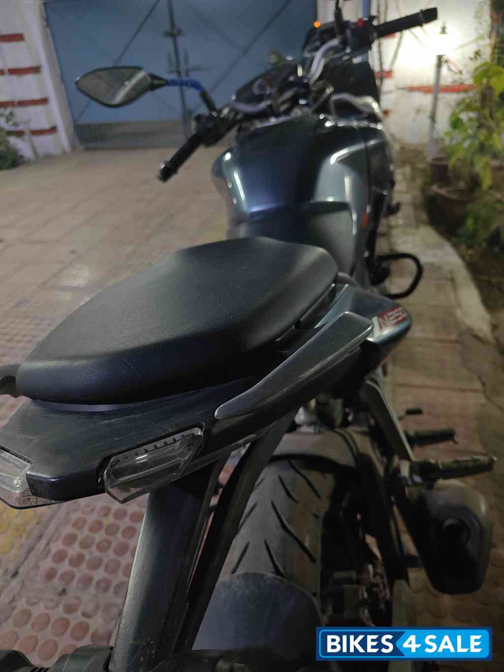Black Bajaj Pulsar N250