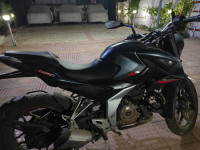 Black Bajaj Pulsar N250