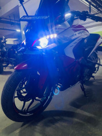 Bajaj Pulsar RS 200