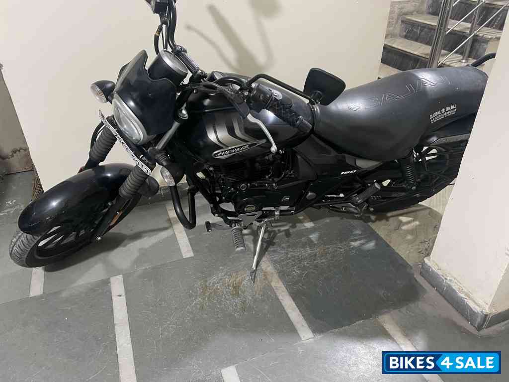 Bajaj Avenger Street 160