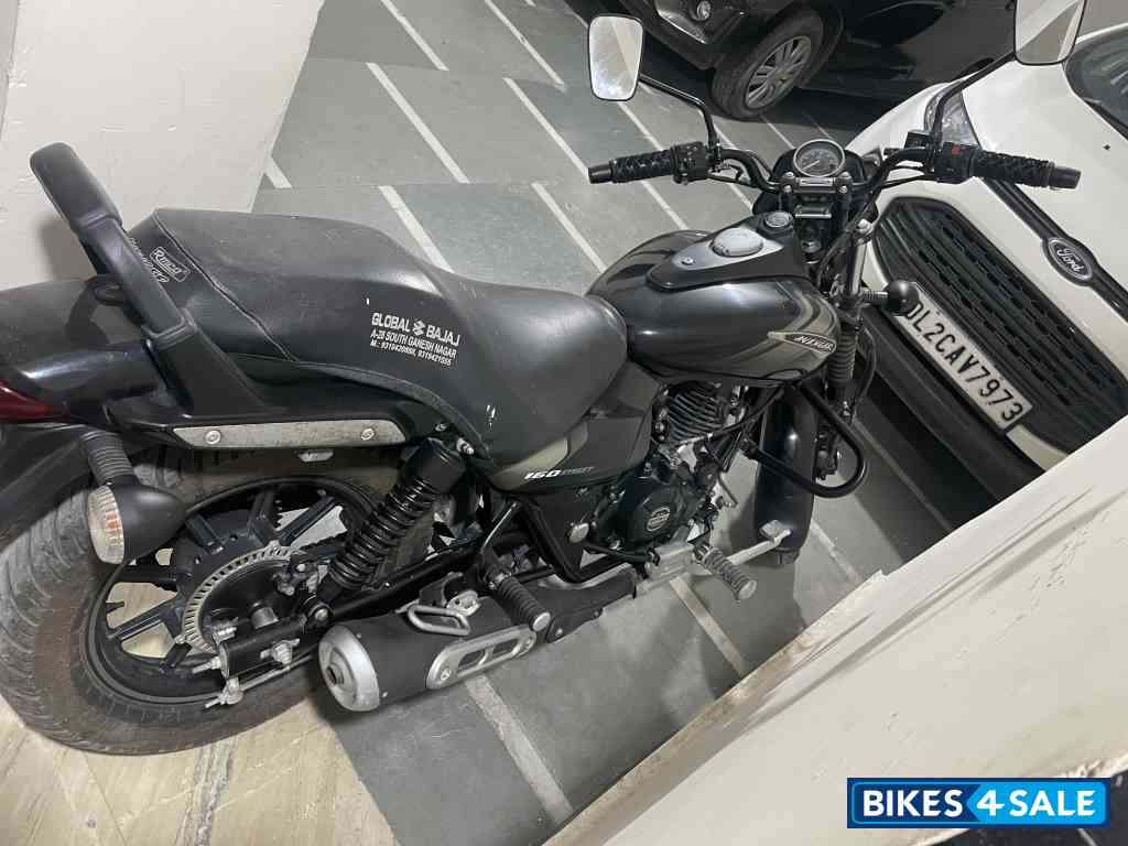 Bajaj Avenger Street 160