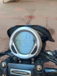 Bajaj Avenger Street 220