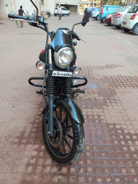 Bajaj Avenger Street 220
