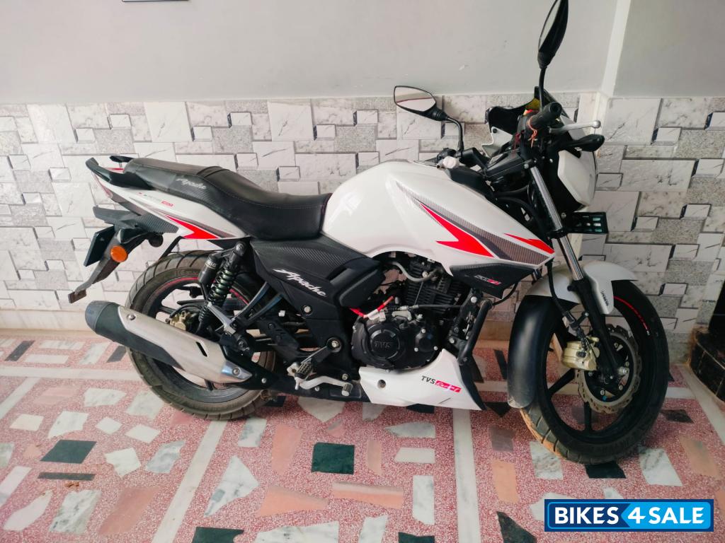 TVS Apache RTR FI 160