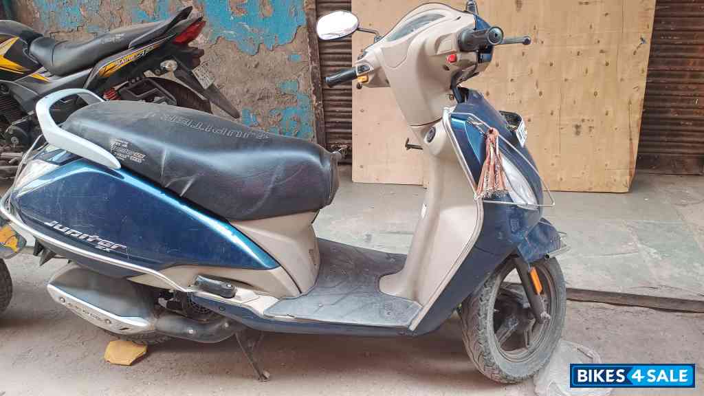 Starlight Blue TVS Jupiter ZX