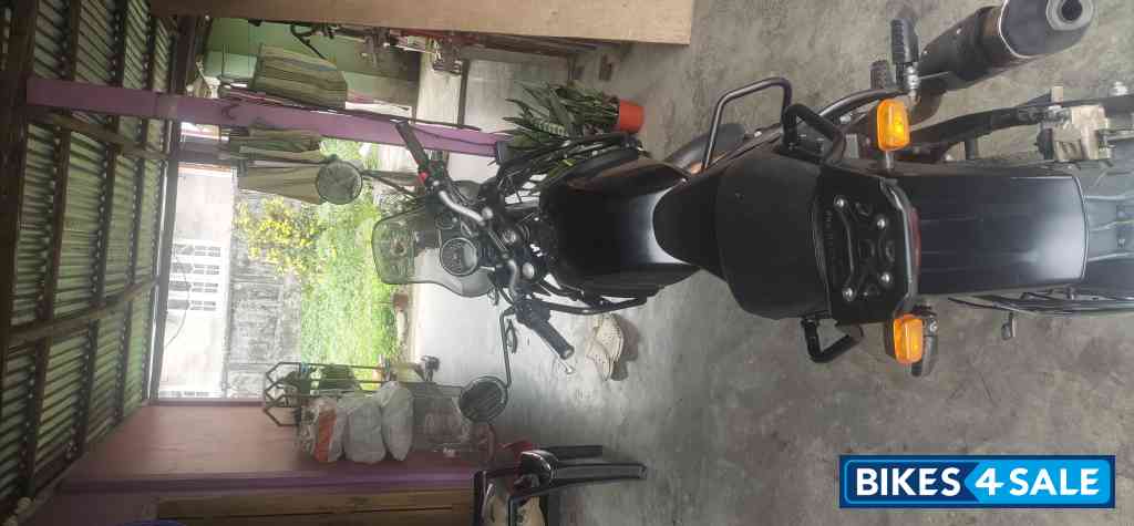 Granite Black Royal Enfield Himalayan Granite black