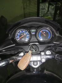 Black Honda Shine 125