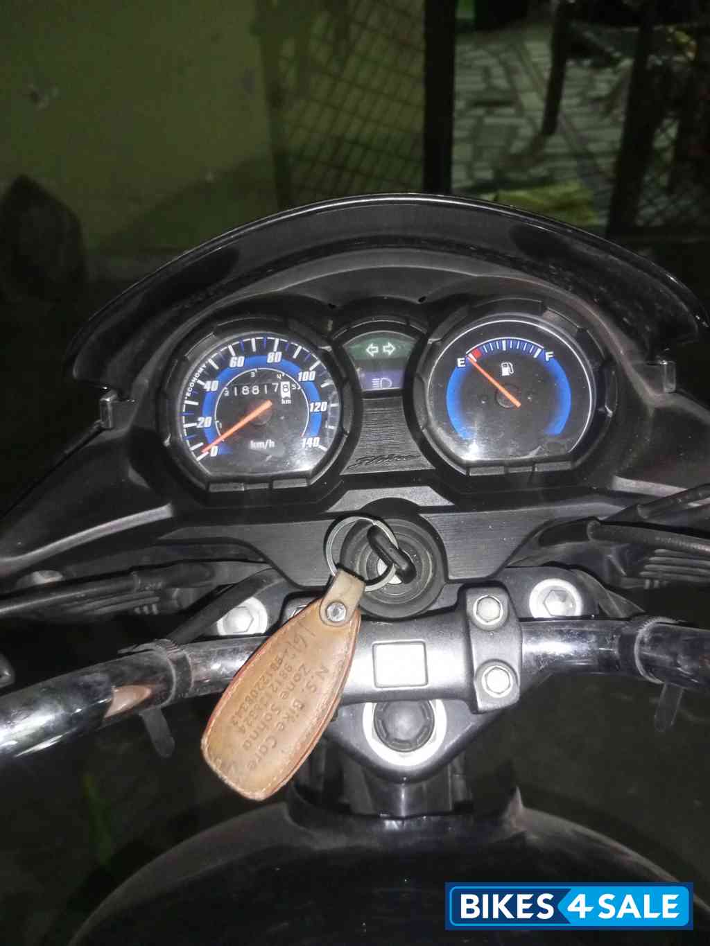 Black Honda Shine 125