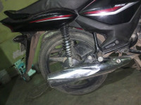 Black Honda Shine 125