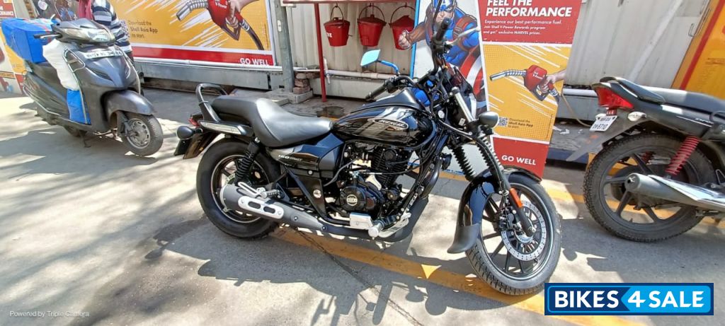 Bajaj Avenger Street 160 BS6